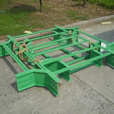 河北鼎天廠家供應(yīng)玻璃鋼橋架 電纜橋架復(fù)合環(huán)氧樹脂橋架型號(hào)多種歡迎來(lái)電咨詢